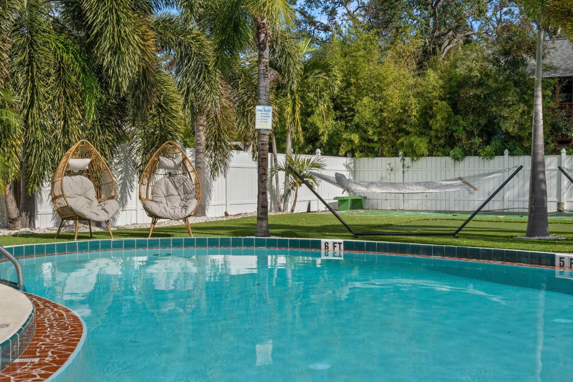 2Q Beds Studio Apt With Shared Pool 01 克利尔沃特 外观 照片